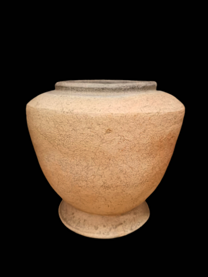 Unpainted Clay Pot -CO677